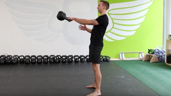 5 Kettlebell Übungen für Fortgeschrittene - One Arm Swing